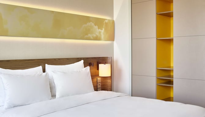 Radisson Blu Hotel, Lyon - Guest room detail