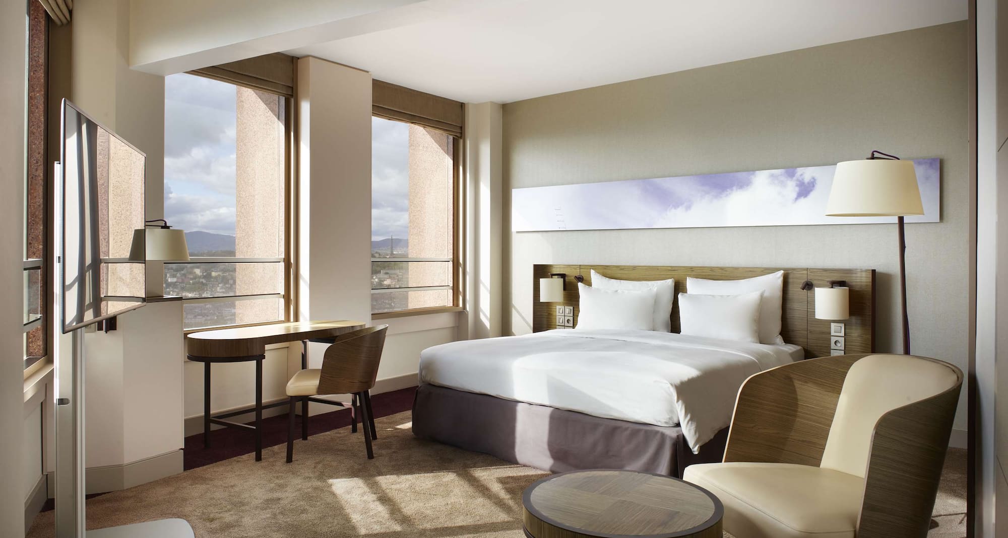 Radisson Blu Hotel, Lyon - Junior Suite & Family Suite with panoramic city view