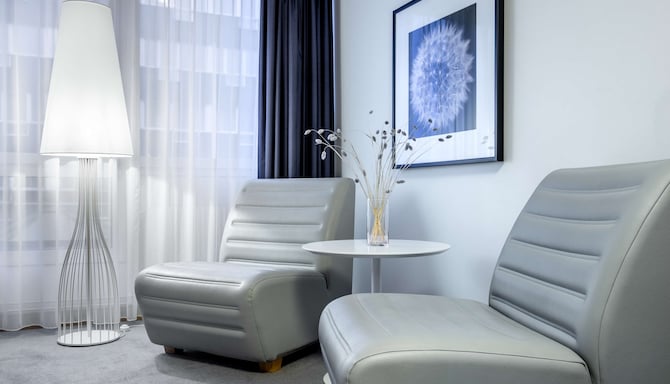 Radisson Blu Hotel, Malm� - Guest room sitting area
