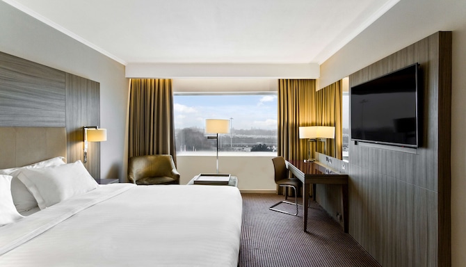 Radisson Blu Hotel Manchester, Airport - Standard Room