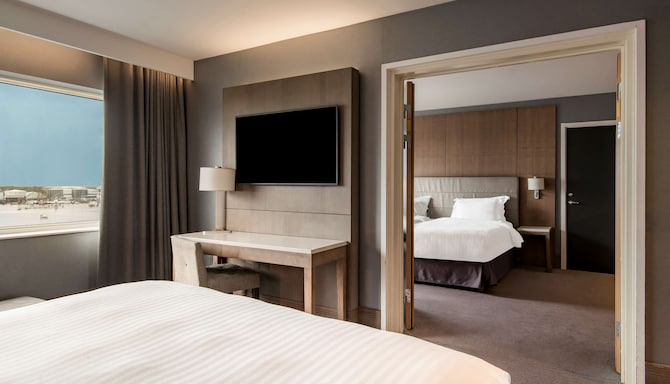 Radisson Blu Hotel, Manchester Airport - Family Room