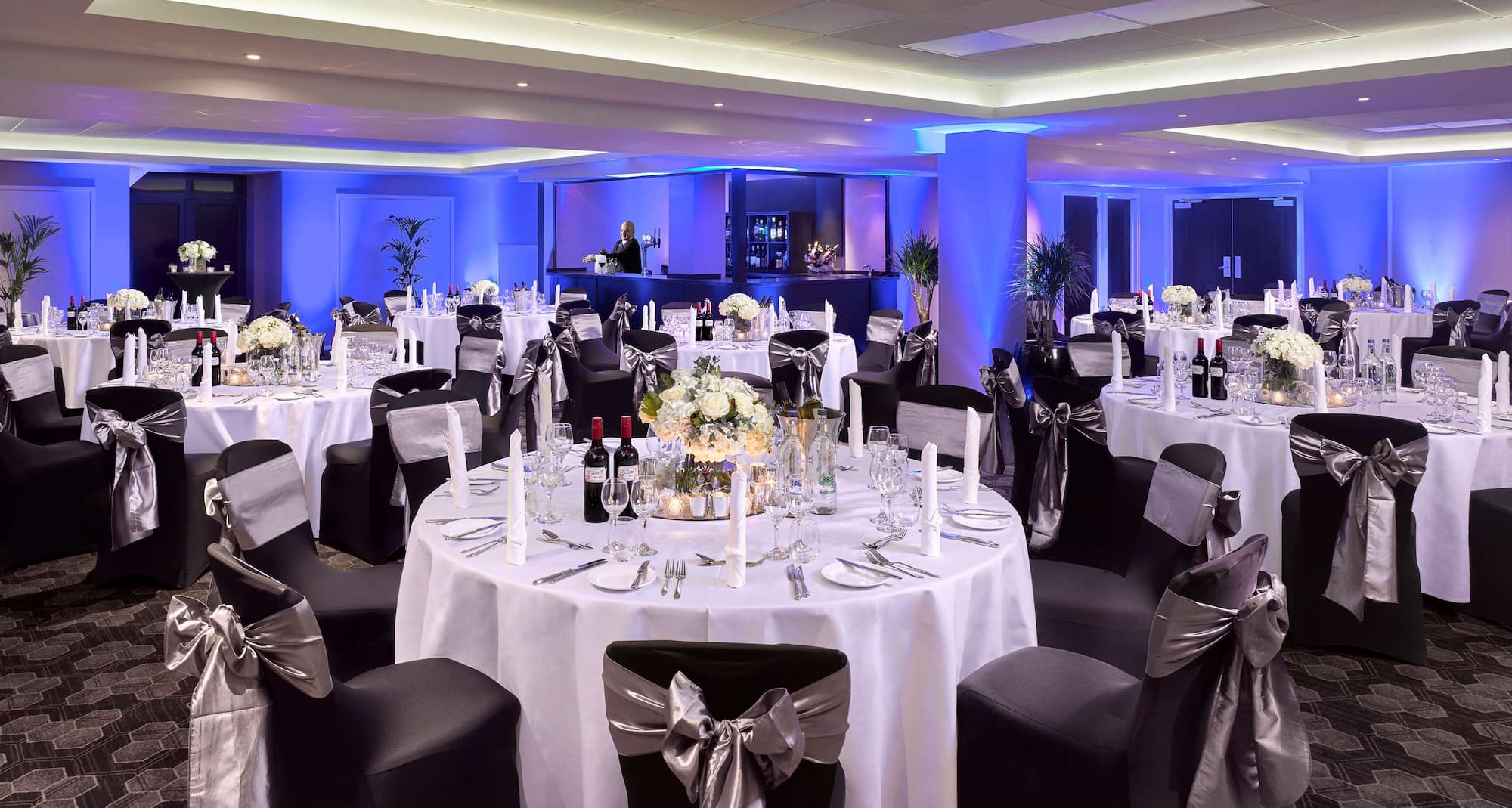 Radisson Blu Hotel Manchester, Airport - Meeting room Banquet Setup