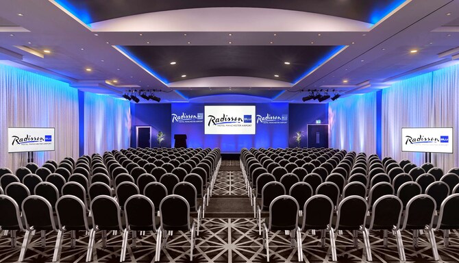 Radisson Blu Hotel Manchester, Airport - Manchester Suite with theater setup