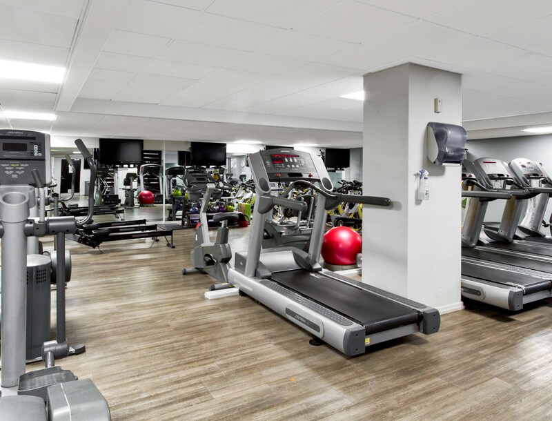 Luxurious Spa Experience In The United Kingdom Radisson Blu Hotel Manchester Airport