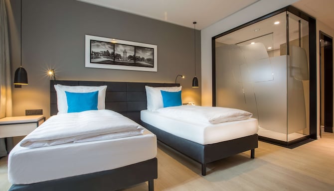Radisson Blu Hotel, Mannheim - Standard Room Twin Beds