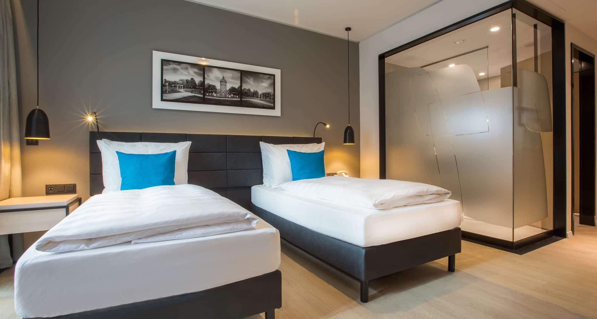 Radisson Blu Hotel, Mannheim - Standard Room Twin Beds