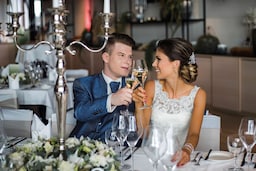 Radisson Blu Hotel, Mannheim - Glückliches Brautpaar