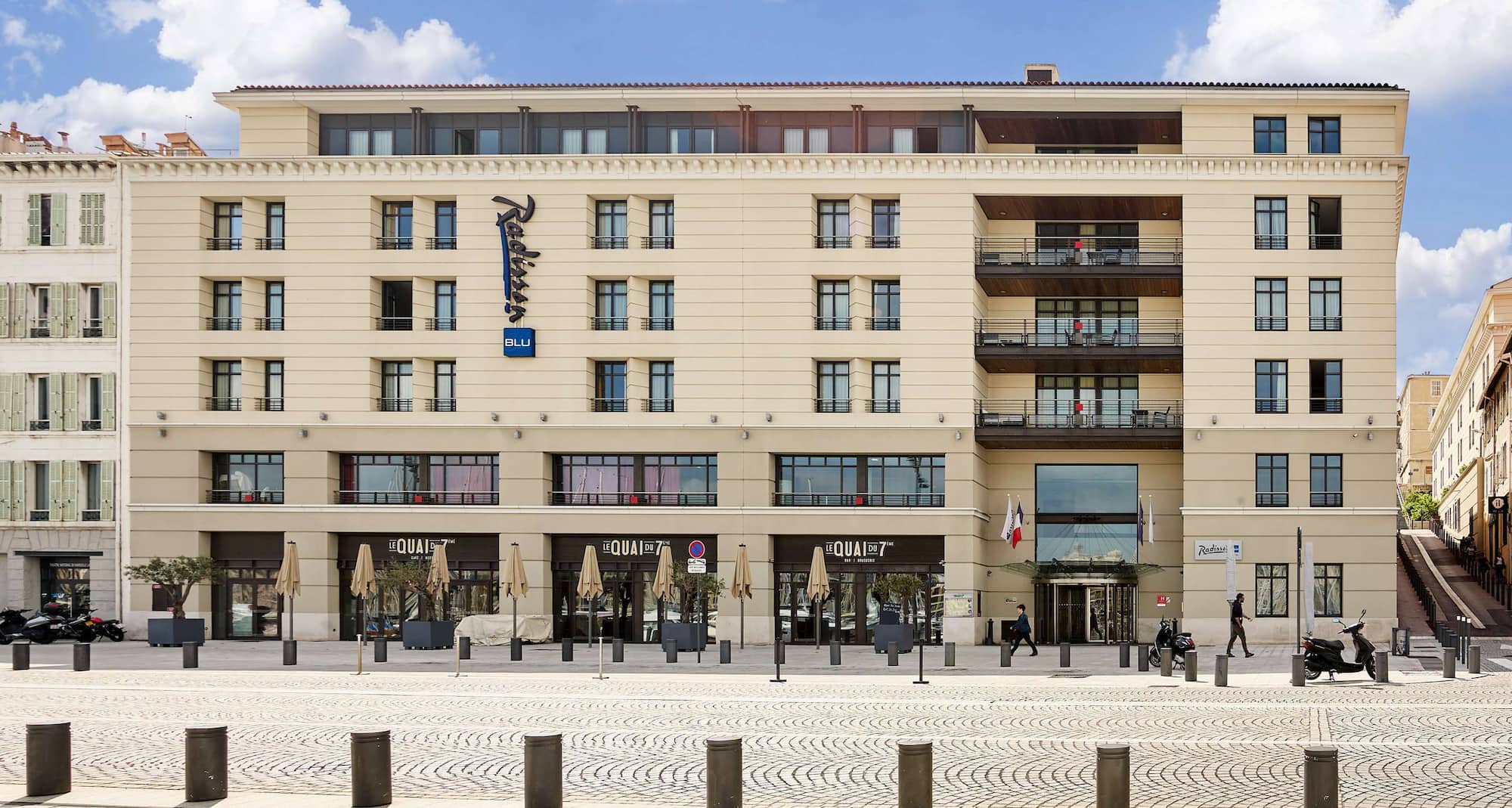 Radisson Blu Hotel, Marseille Vieux Port - Hotel Exterior