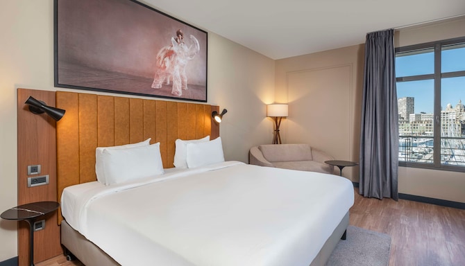 Radisson Blu Hotel, Marseille Vieux Port