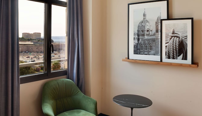 Radisson Blu Hotel, Marseille Vieux Port - Hotellrom