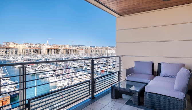 Radisson Blu Hotel, Marseille Vieux Port