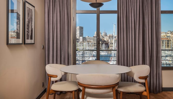 Radisson Blu Hotel, Marseille Vieux Port