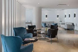 Radisson Blu Hotel Milan - First floor meeting rooms foyer