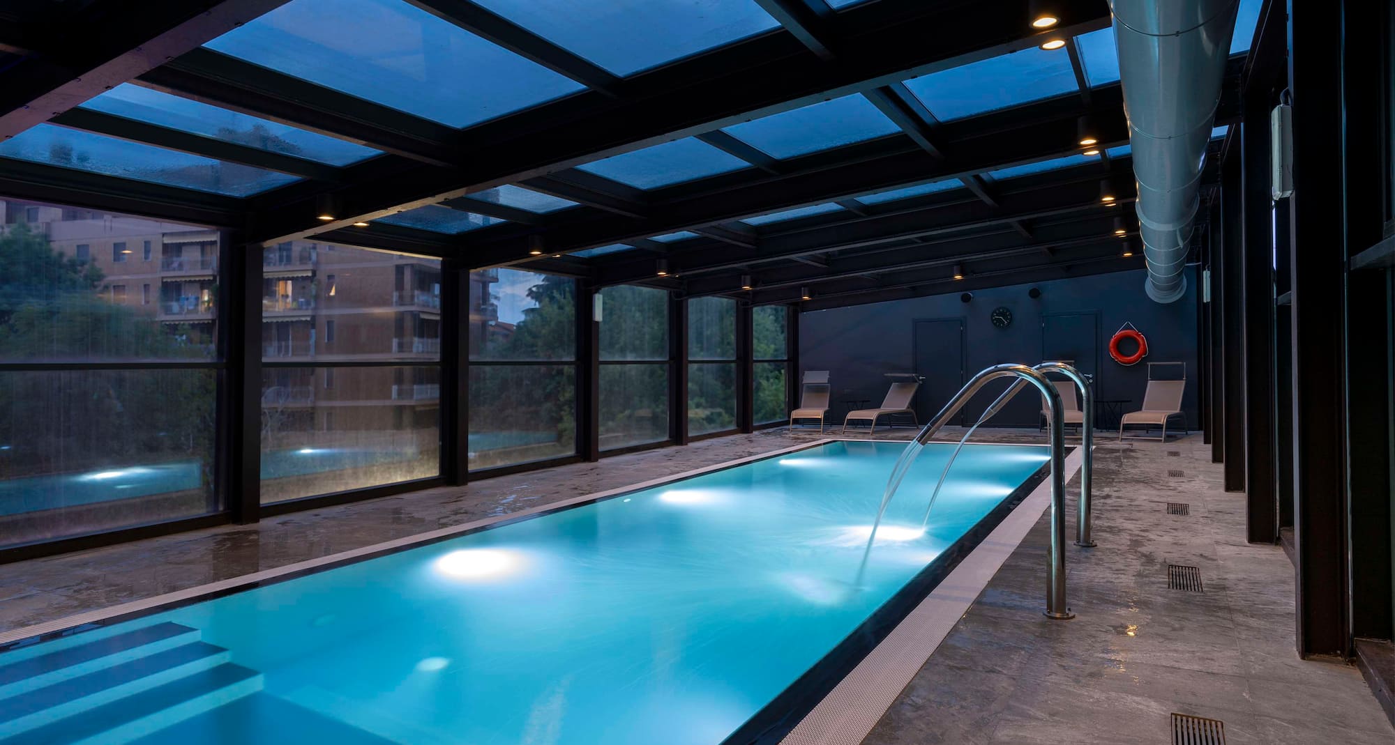 Radisson Blu Hotel, Milan - حمام سباحة - داخلي