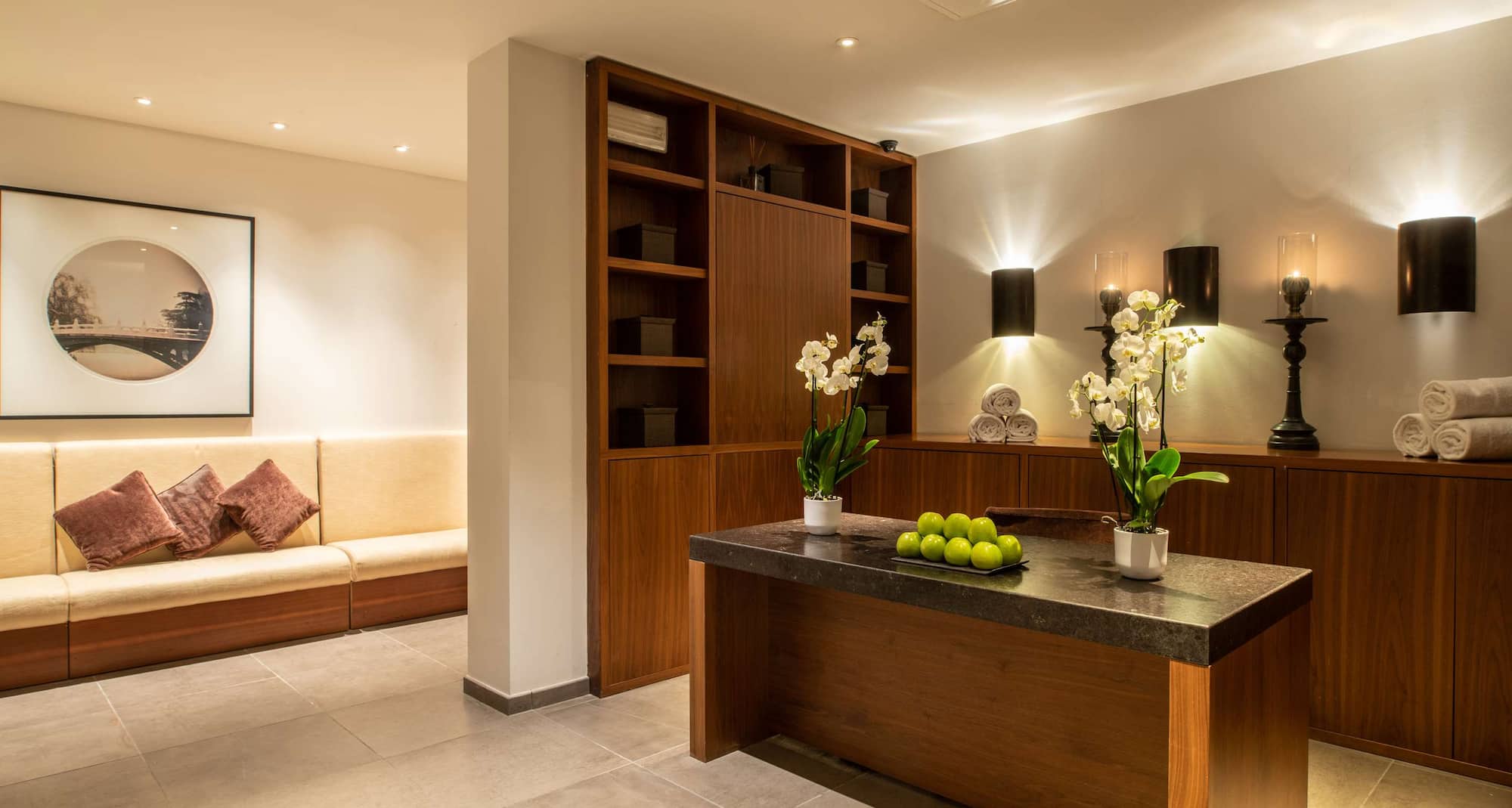 Radisson Blu Hotel, Milan - Reception Spa Area