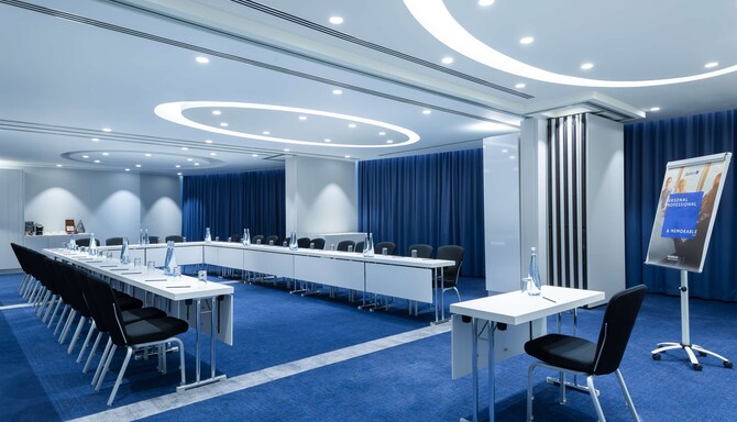 Radisson Blu Hotel, Moscow Sheremetyevo Airport - Conference room Ekaterinburg
