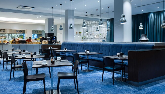 Radisson Blu Hotel, Moscow Sheremetyevo Airport - Stratosphere Restaurant