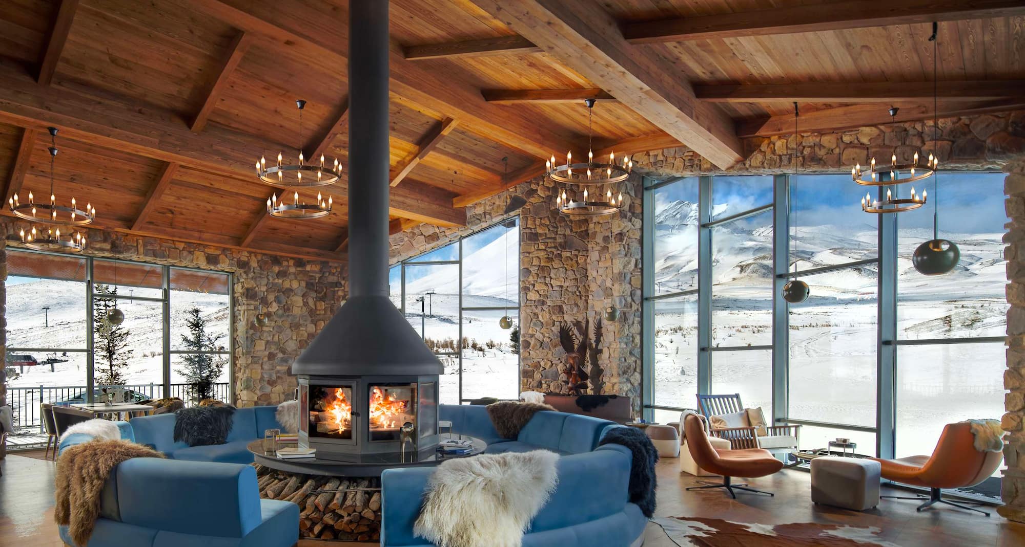 Radisson Blu Hotel, Mount Erciyes - Chalet Bar