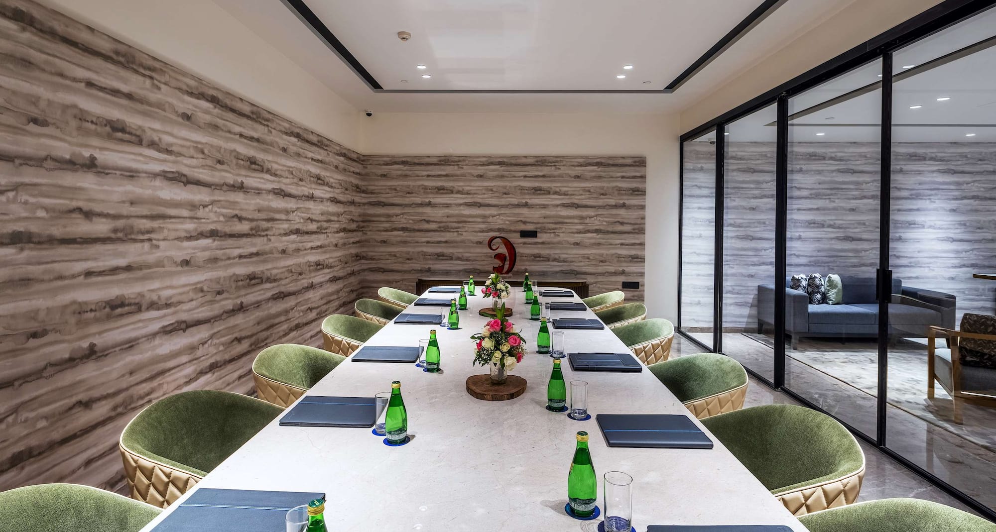 Radisson Blu Hotel, Mumbai International Airport - The Nest VIP lounge private meeting space