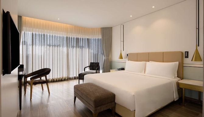 Book modern rooms near Mumbai International Airport | Radisson Blu