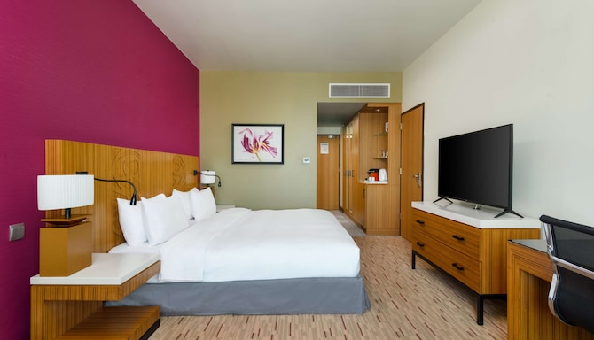Radisson Blu Hotel, Muscat - Executive Room