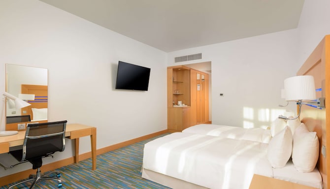 Radisson Blu Hotel, Muscat - Twin Room