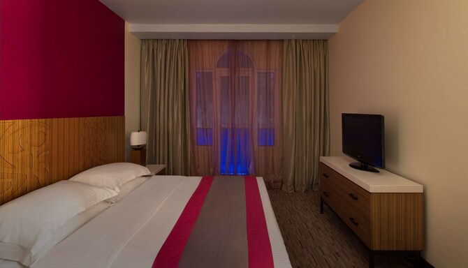 Radisson Blu Hotel, Muscat - Executive Room