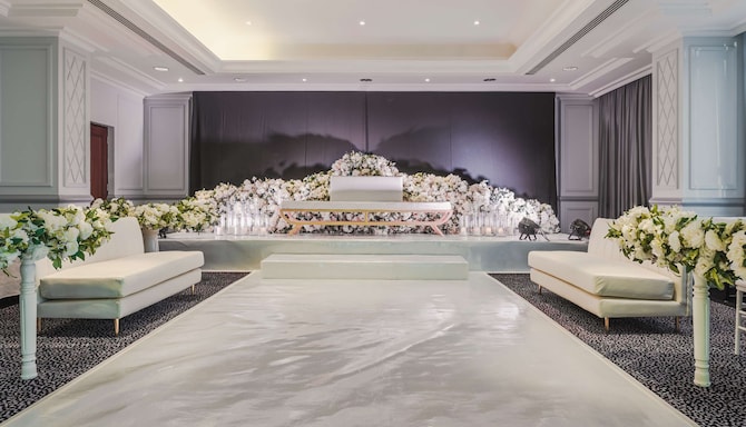 Radisson Blu Hotel, Muscat - Wedding Hall set up - Al Batinah room