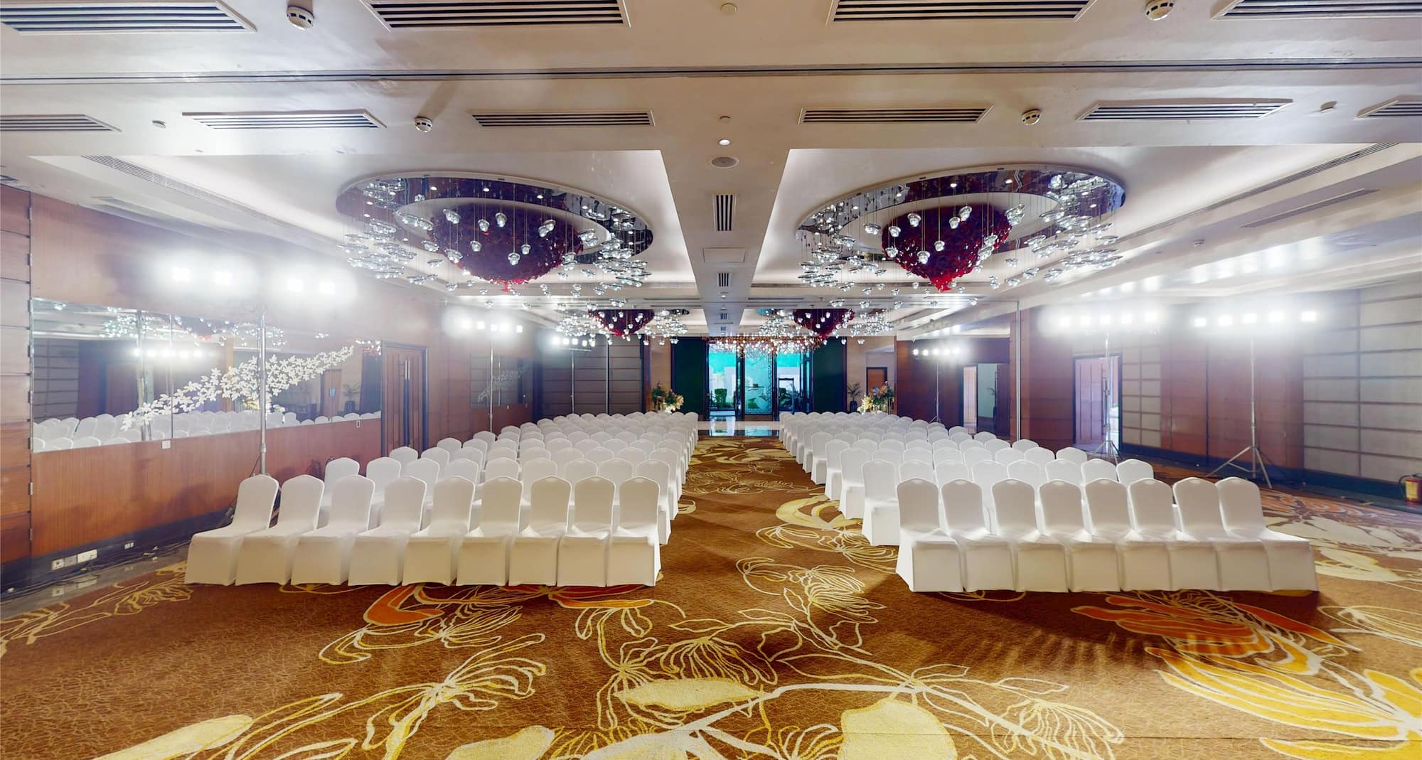 Radisson Blu Hotel, Nagpur - Ballroom Theater Setup