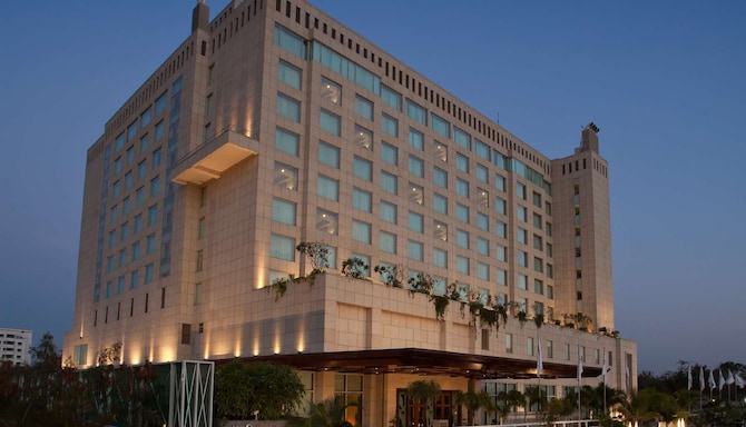 Radisson Blu Hotel Nagpur - Exterior