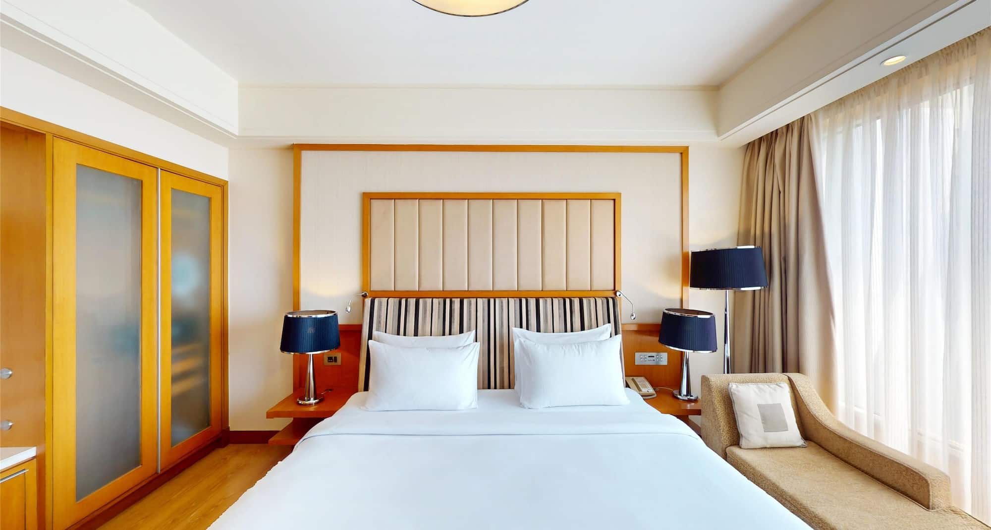 Radisson Blu Hotel, Nagpur - Superior Room