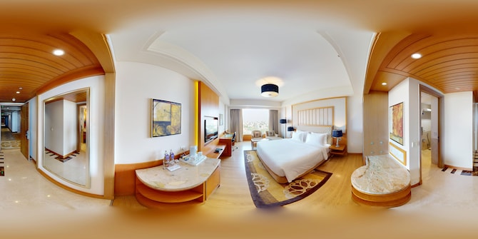 Radisson Blu Hotel, Nagpur - Deluxe Room