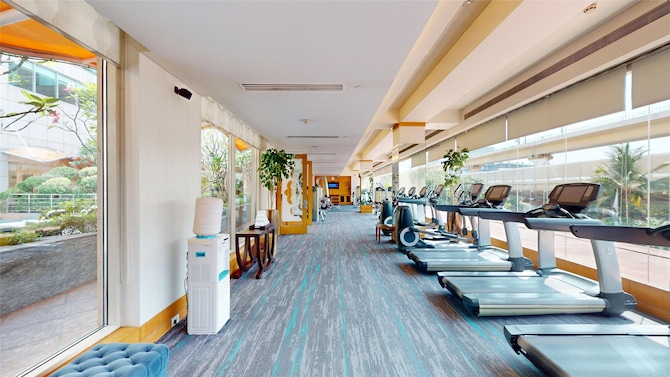 Radisson Blu Hotel, Nagpur - Fitness Center