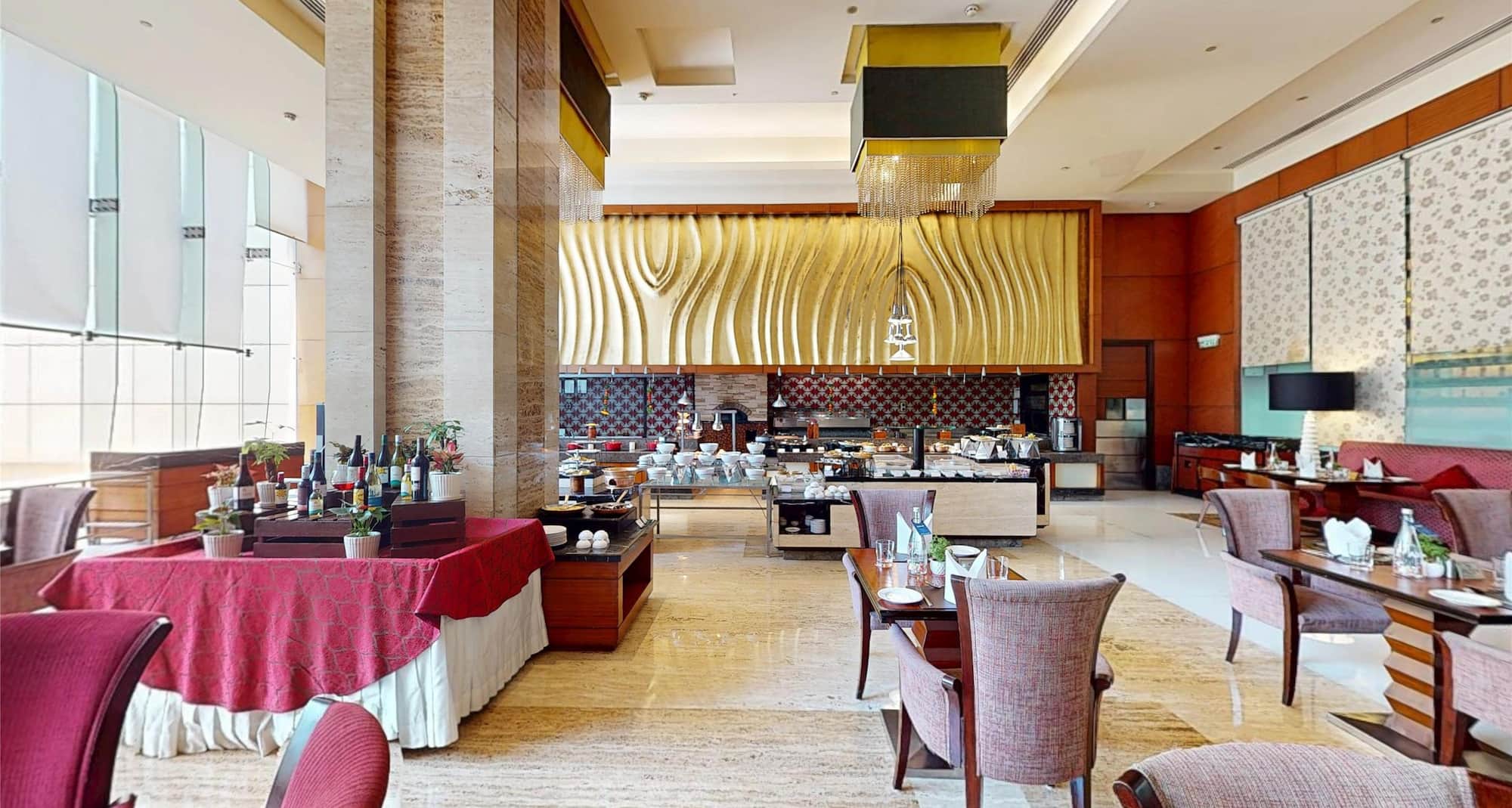 Radisson Blu Hotel, Nagpur - The Creative Kitchen