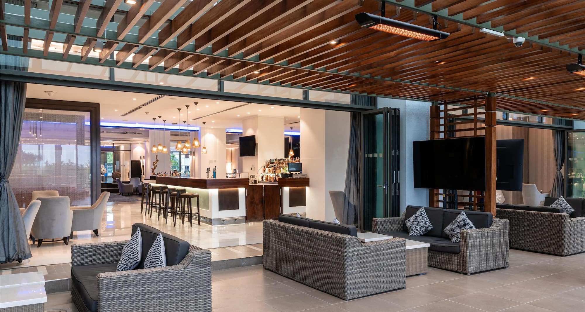 Radisson Blu Hotel, Nairobi Upper Hill - Humidor Bar