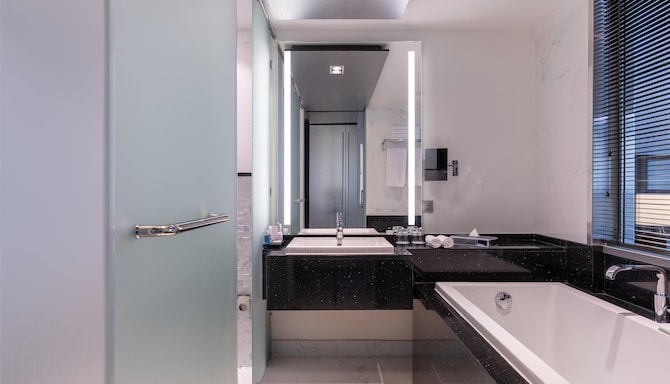 Radisson Blu Hotel, Nairobi Upper Hill - Salle de bain de la chambre