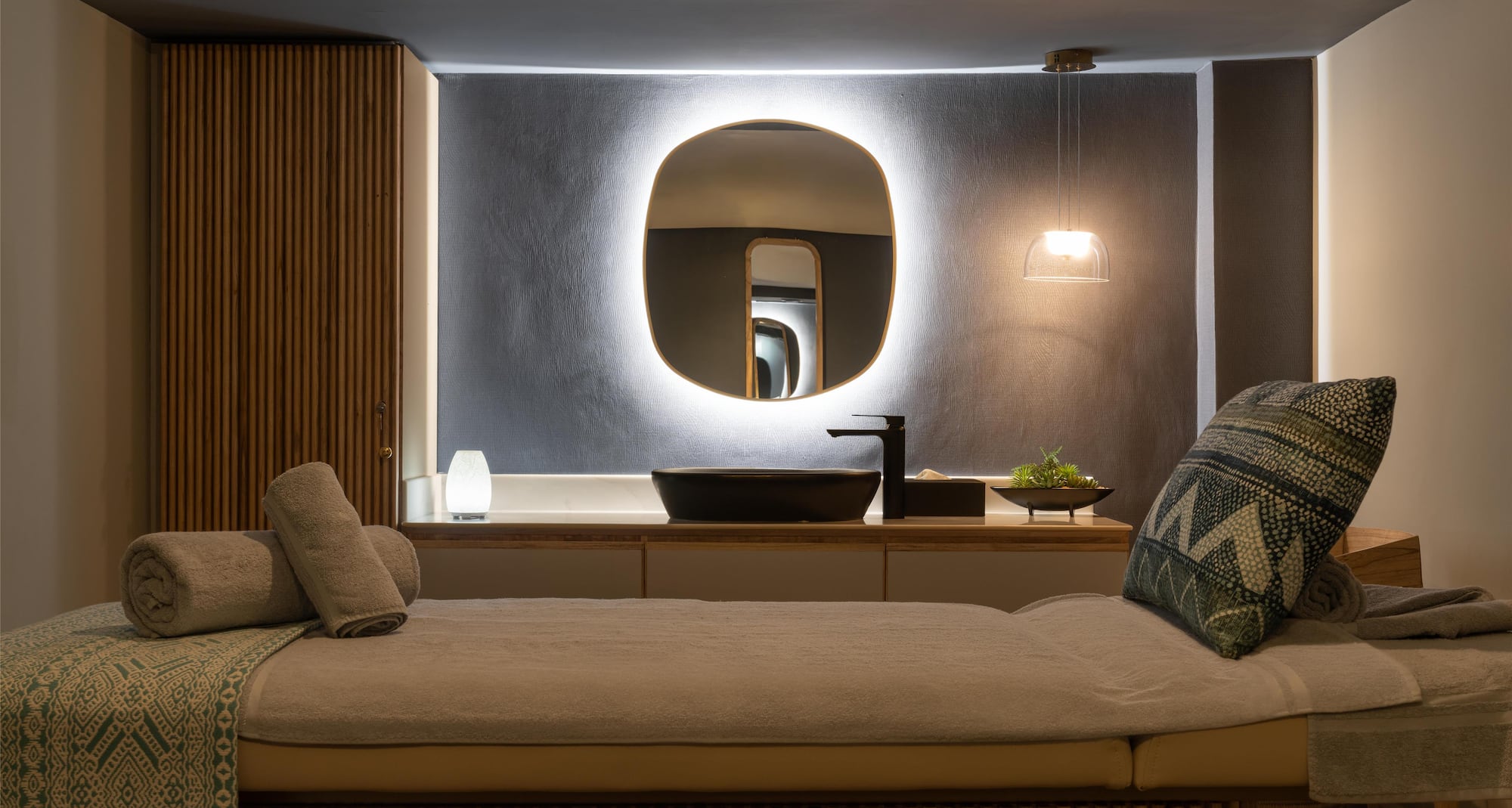 Radisson Blu Hotel, Nairobi Upper Hill - Couple Room