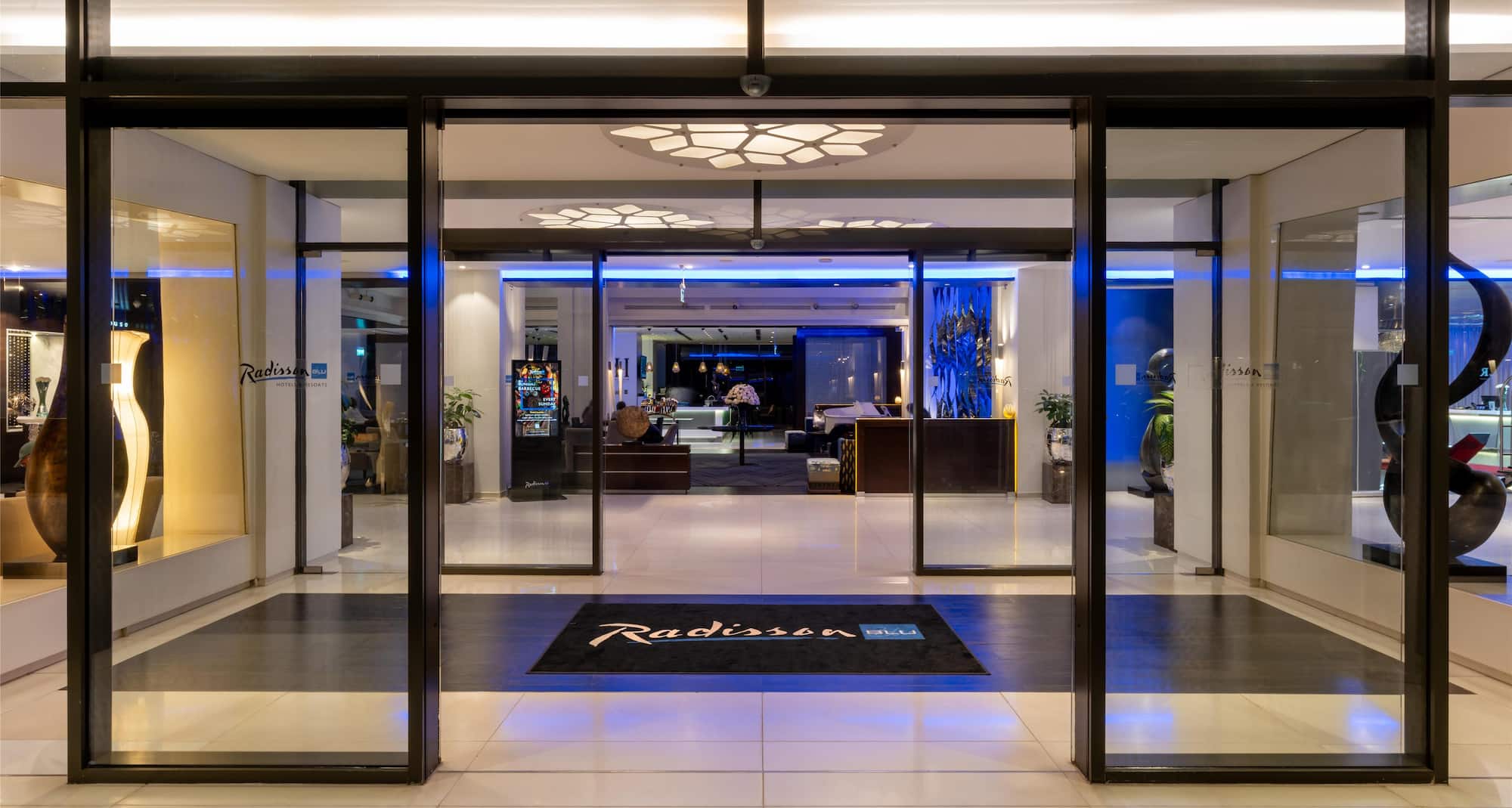 Radisson Blu Hotel, Nairobi Upper Hill - Entrance