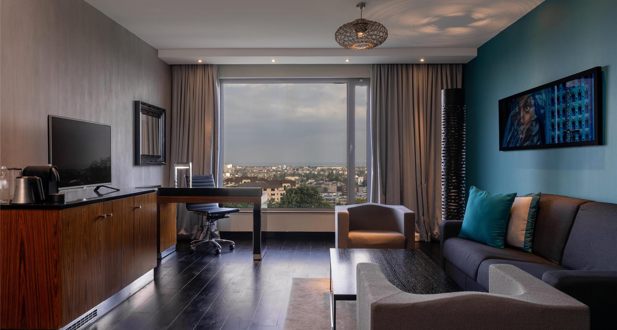 Radisson Blu Hotel, Nairobi Upper Hill - Exec Suite w Lounge Access