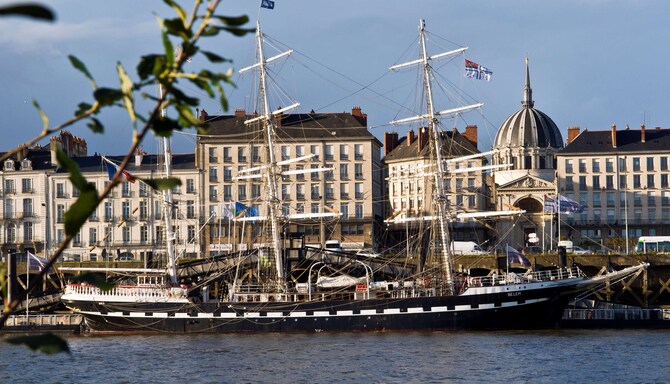 Radisson Blu Hotel, Nantes - River Ship