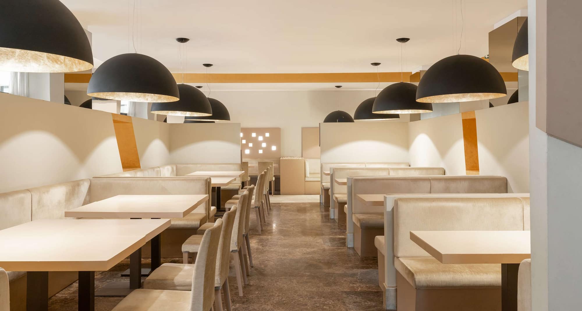 Radisson Blu Hotel, N Djamena - Promenade Restaurant