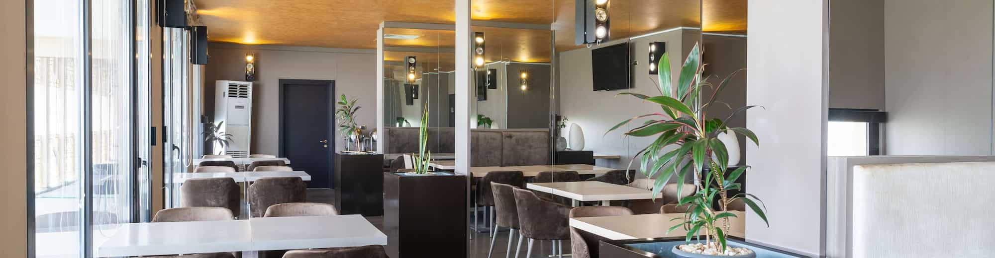 Radisson Blu Hotel, N Djamena - Panorama restaurant with river view