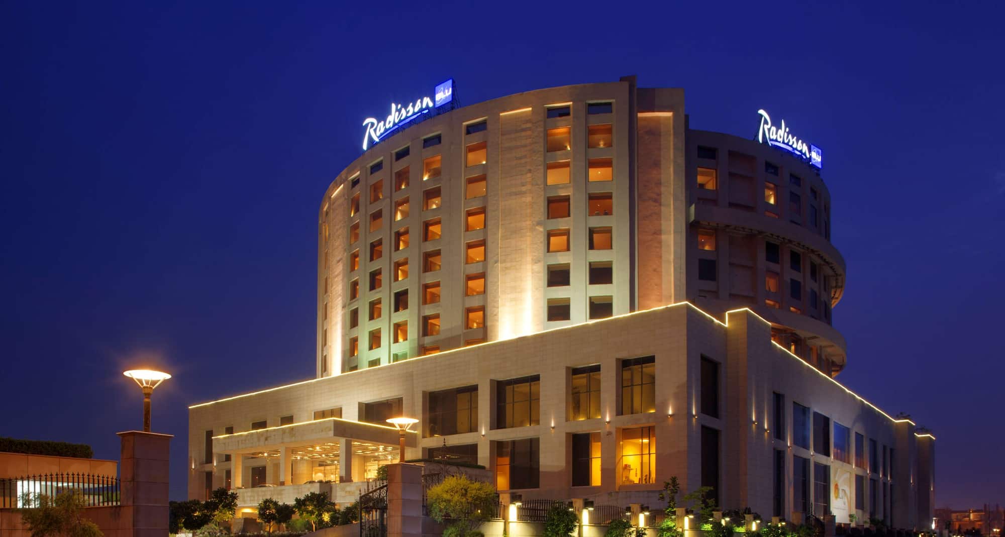 Radisson Blu New Delhi Dwarka - Exterior