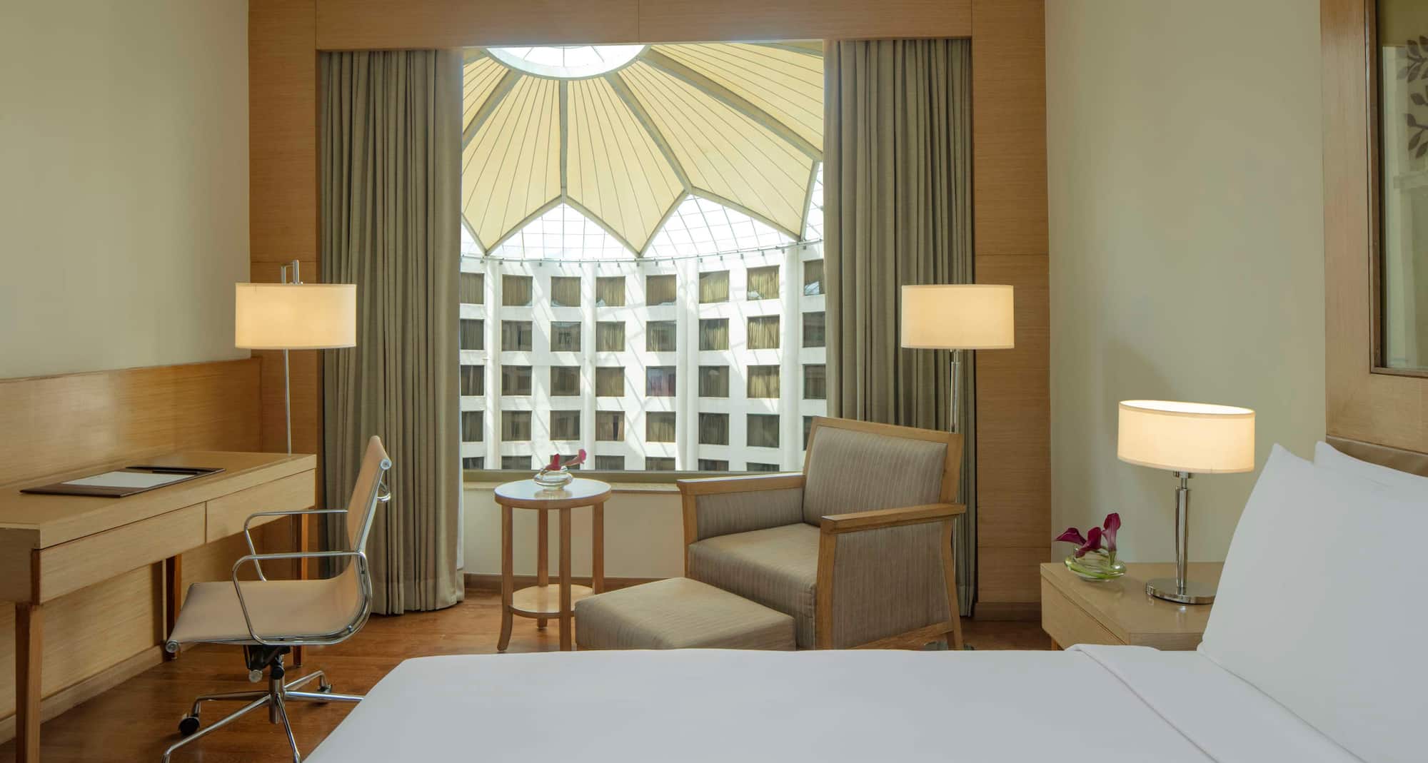 Radisson Blu Hotel, New Delhi Dwarka - Superior Room