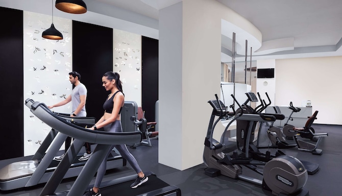 Radisson Blu Hotel, New Delhi Dwarka - Gymnasium