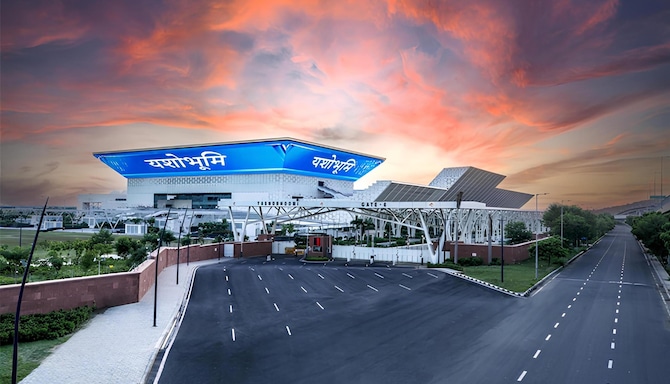 Radisson Blu Hotel, New Delhi Dwarka - Yashobhoomi