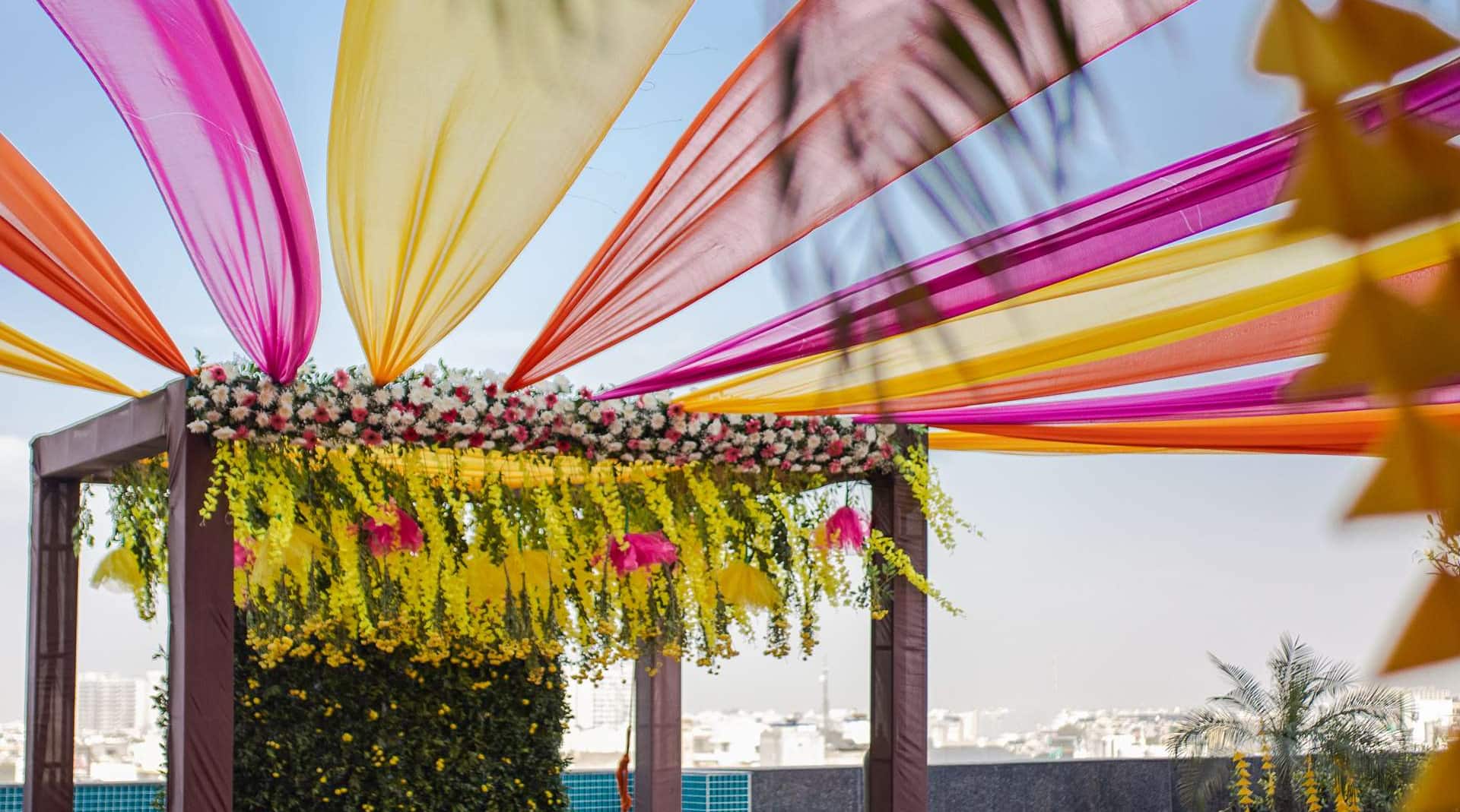 Radisson Blu Hotel, New Delhi Dwarka - Inside pool stage set up