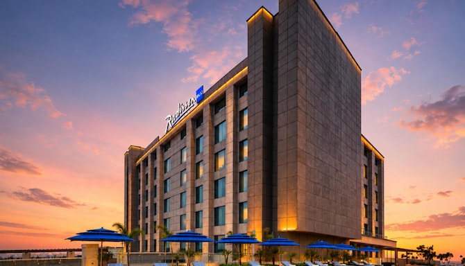 Radisson Blu Hotel, New Delhi Paschim Vihar