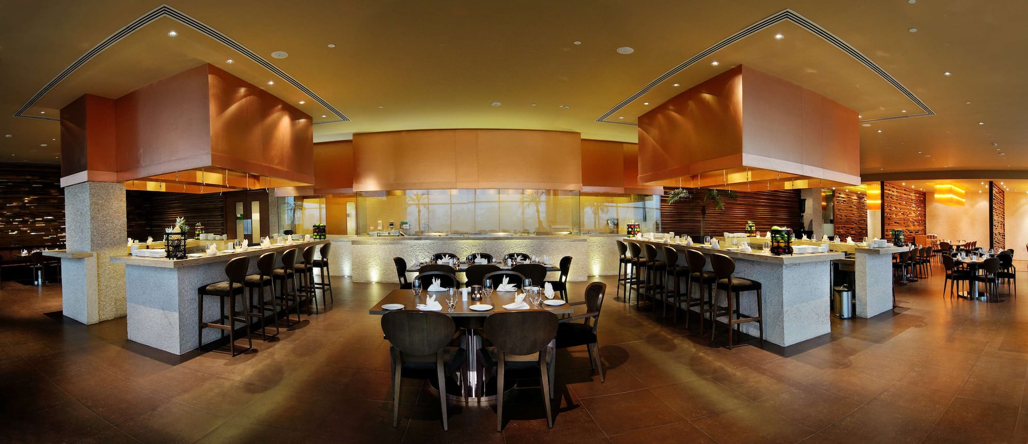 Radisson Blu Hotel New Delhi Paschim Vihar - Restaurant