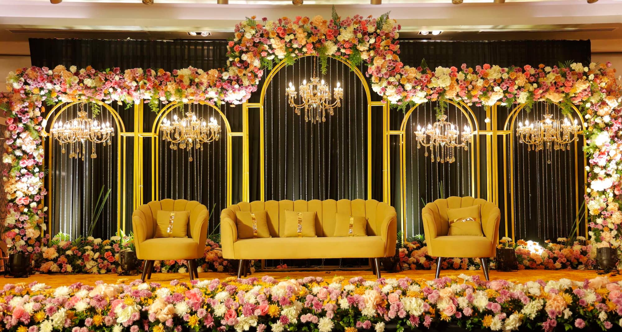 Radisson Blu Hotel, New Delhi Paschim Vihar - Pearl banquet